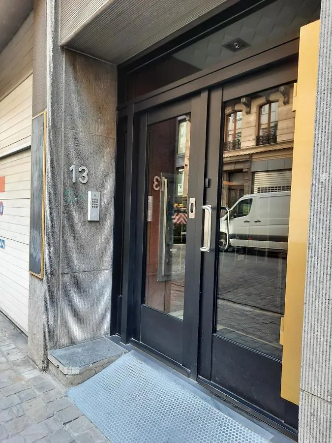 St Catherine - Sweet Home - Bxl - Studio Apartment With City View Brussels Belgium