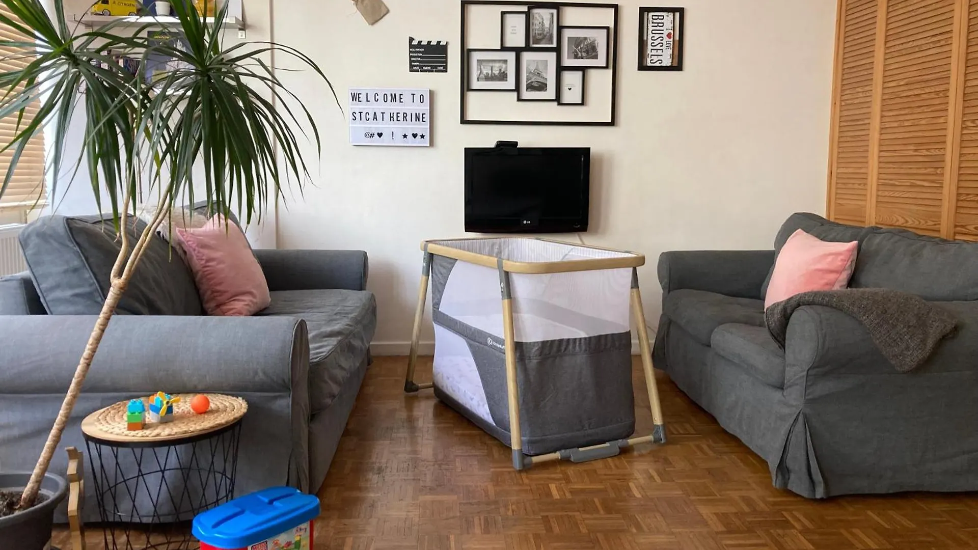 St Catherine - Sweet Home - Bxl - Studio Apartment With City View Brussels